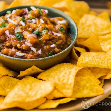 Low fat baked tortilla chips