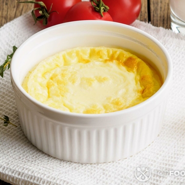 Oven baked omelette with milk