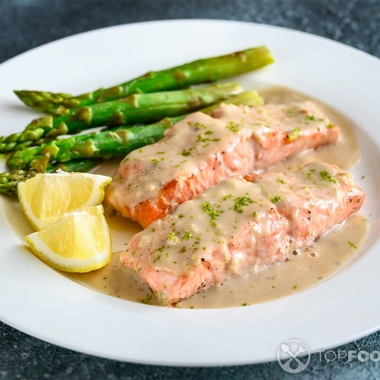 Appetizer - baked salmon with curried coconut