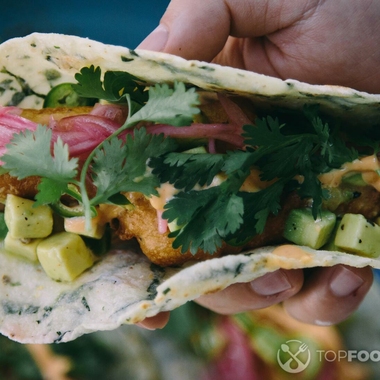 Crunchy cod fish tacos