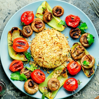 Rice pilaf with orzo pasta