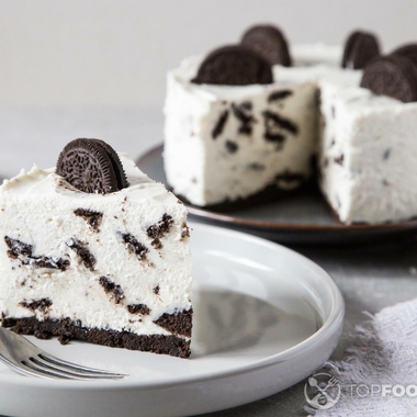 Oreo Baileys fridge cake