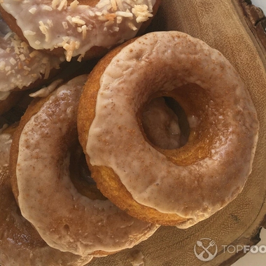 Vegan Maple Donuts