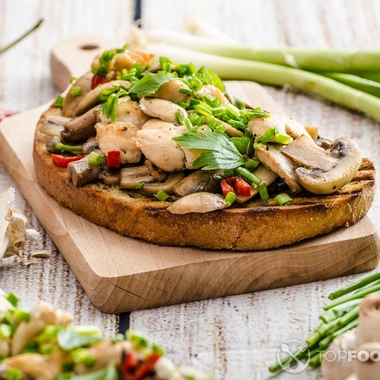 Bacon and Mushroom Toast