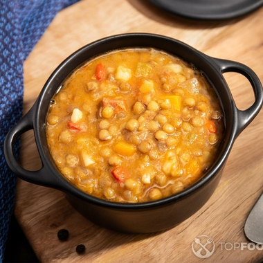 Slow cooker spiced root & lentil casserole