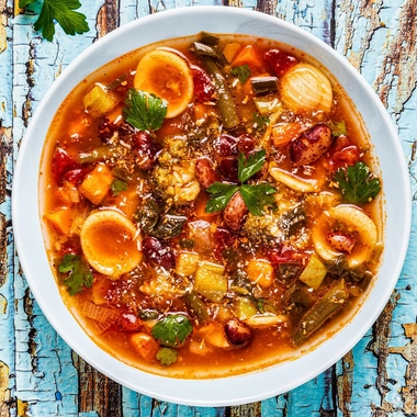 Minestrone soup with ground chicken