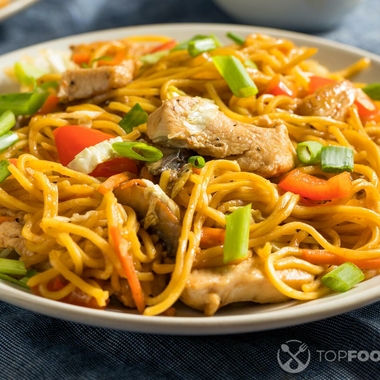 Chicken Yakisoba noodles