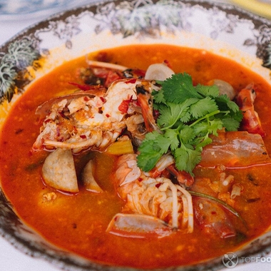 Shrimp Soup with Tomatoes