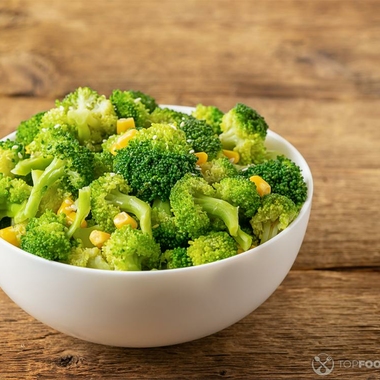 Broccoli Salad with Corn and Ham