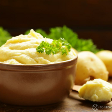 The Creamiest and Easiest Mashed Potatoes Recipe