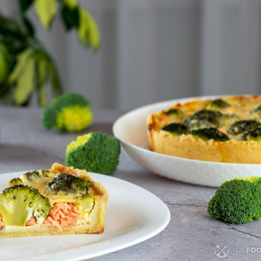 Salmon and Broccoli Quiche