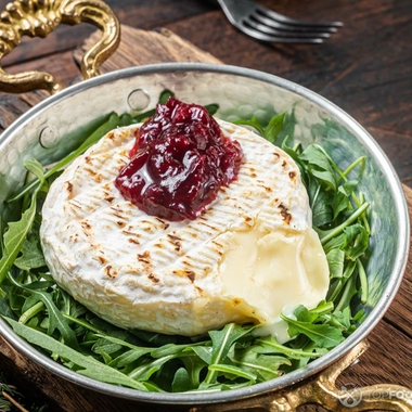 Baked Brie with Raspberry Jam