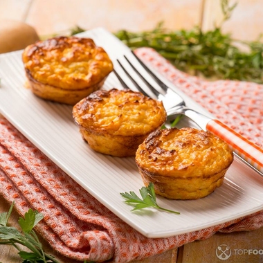 Christmas Muffins with Zucchini and Mushrooms