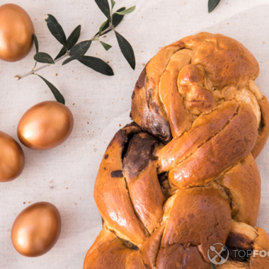 Brioche with Сhocolate and Paticière Cream