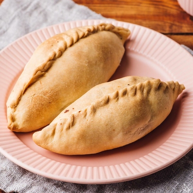 Pie with cabbage