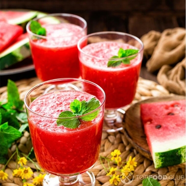 Watermelon avocado smoothie