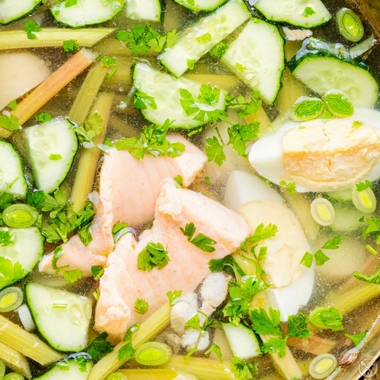 Vegetable broth with garlic and celery