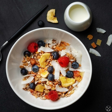 Muesli with fruits