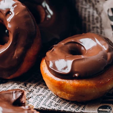 Easy glazed donuts