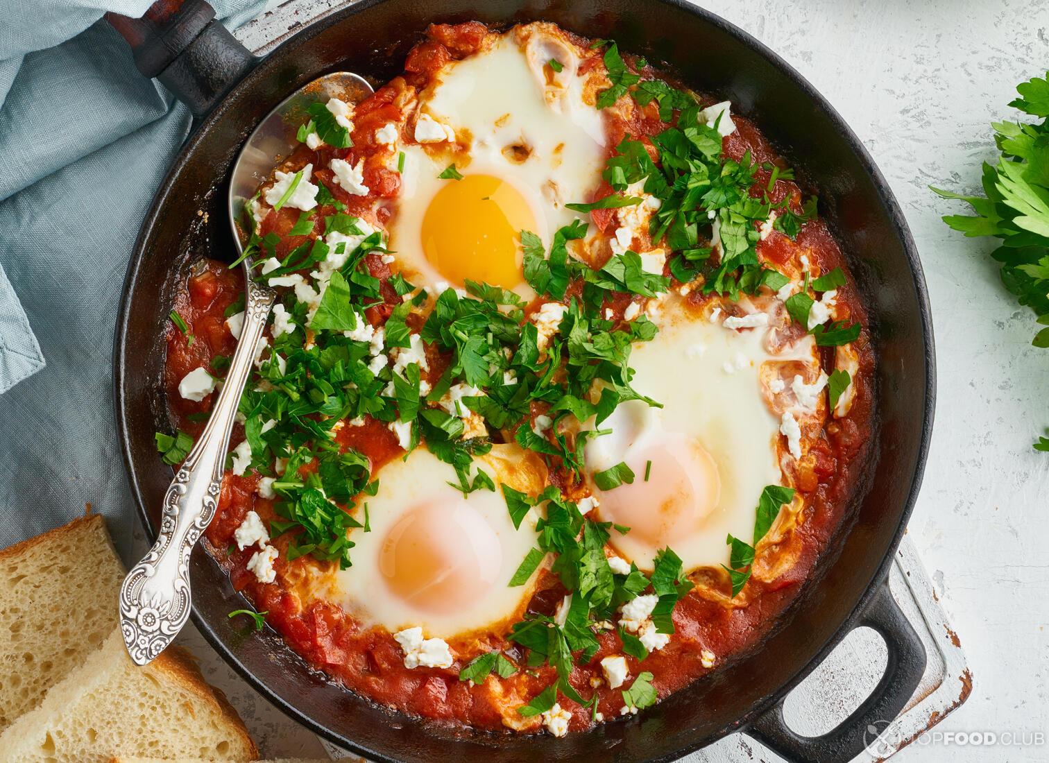 Shakshuka with herbs