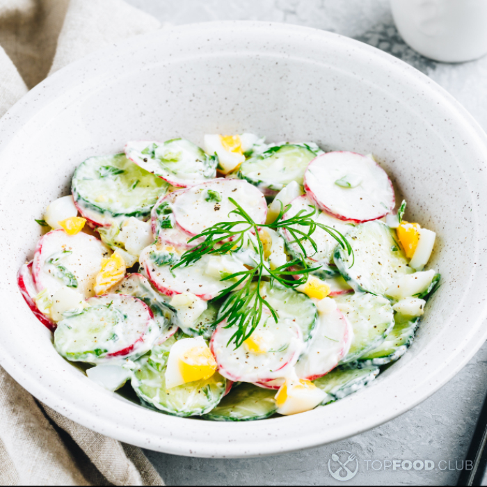 Салат из редиски: 4 лучших рецепта витаминного блюда
