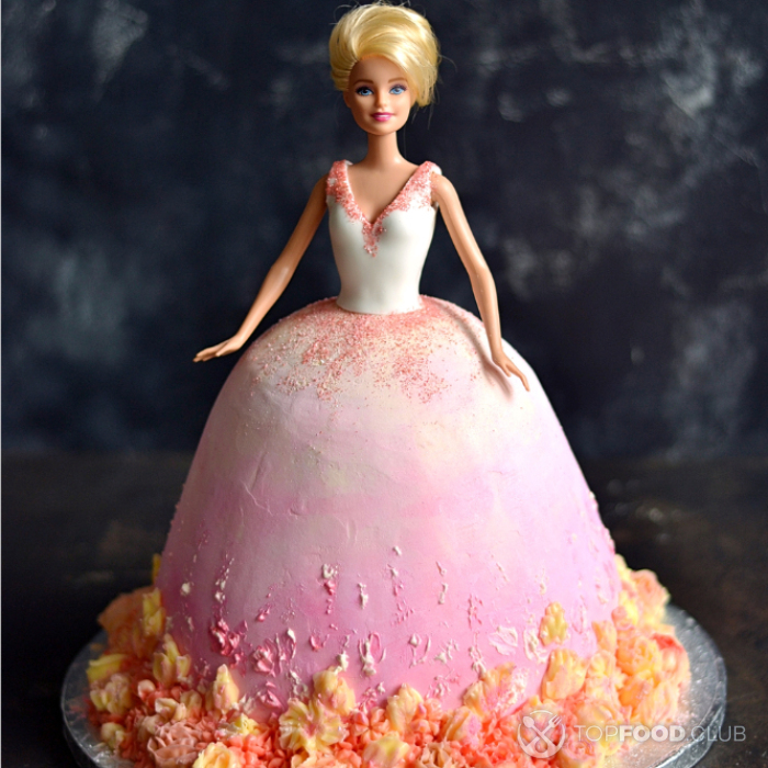 Бисквитный торт Кукла Барби своими руками в домашних условиях
