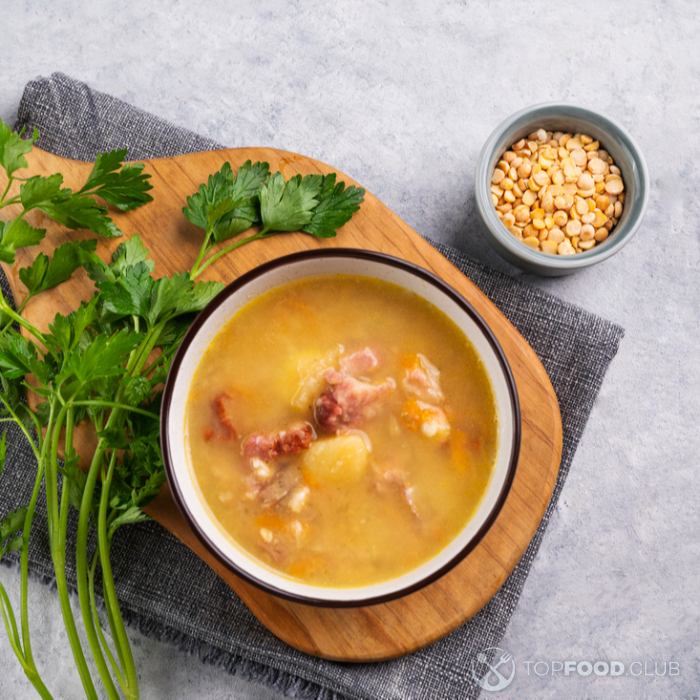 Гороховый суп с копченой курицей и беконом - пошаговый рецепт с фото на Готовим дома