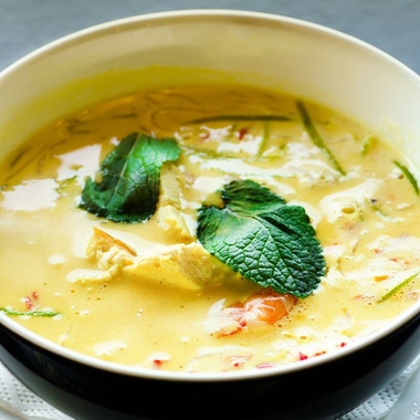 Суп на кокосовом молоке с креветками - пошаговый рецепт с фото на taimyr-expo.ru