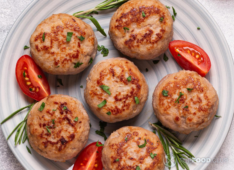 Легкие куриные котлеты с морковью