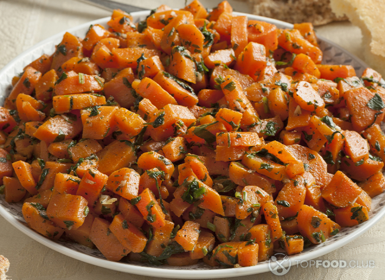 Традиционный марокканский морковный салат