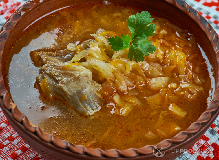 Щи с говядиной