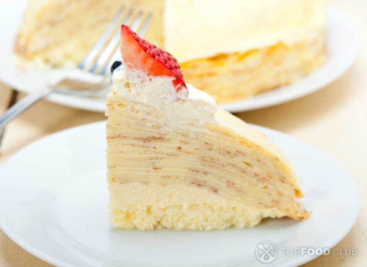 Блинный торт со сметанным кремом