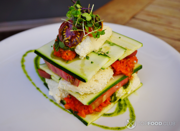 Сыроедческая лазанья