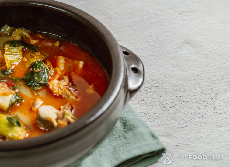 Пряный рыбный суп из трески