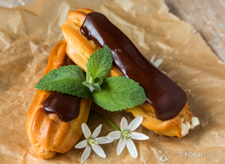 Ванильные эклеры с глазурью