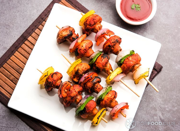 Шашлык из шампиньонов на мангале