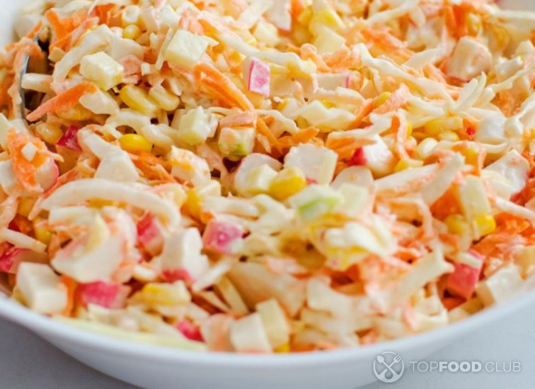 Крабовый салат с корейской морковкой